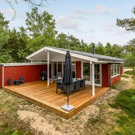 Cozy In Hadsund With Sauna *