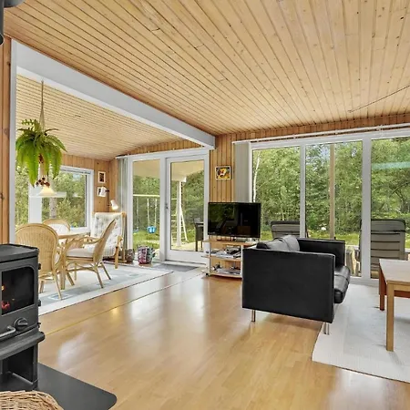 Pet Friendly In With Sauna * Hadsund